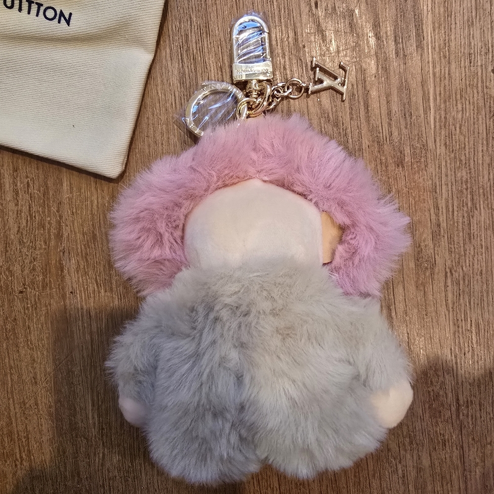 Vivienne Plush Bag Charm/Keychain FULL INCLUSION - Picture 3 of 6